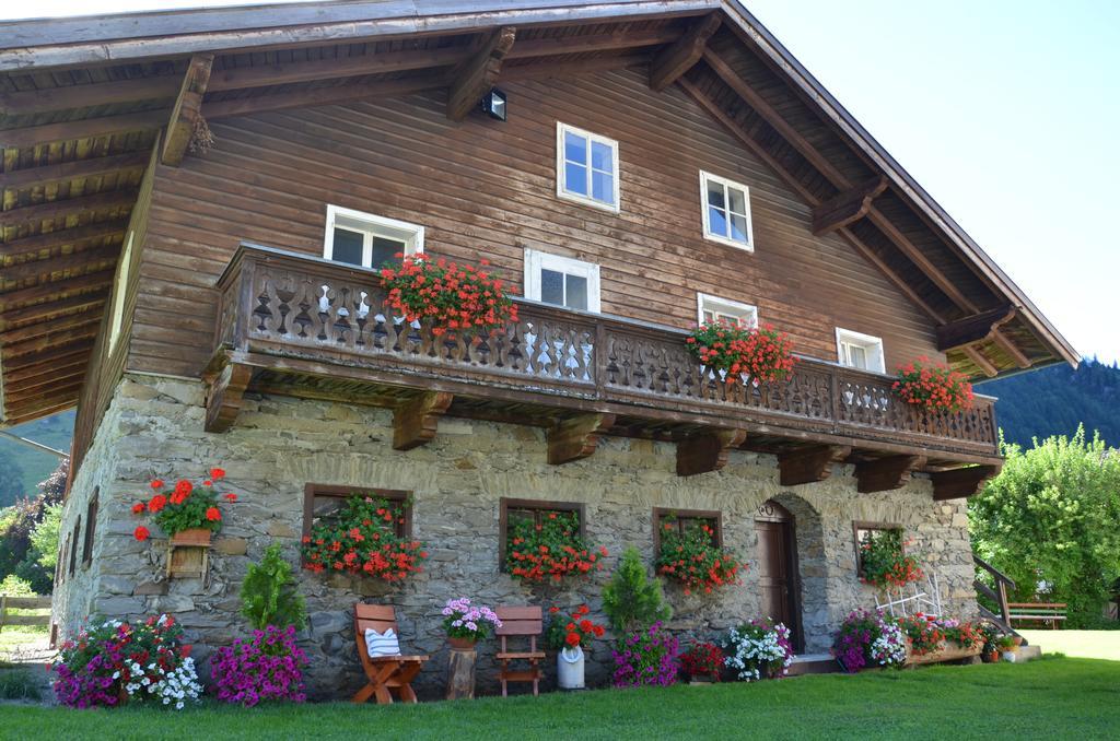 Pension Dorfplatzl Fusch an der Grossglocknerstrasse 외부 사진
